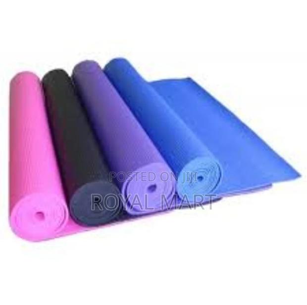 Yoga Mat for Exercising · Photo 1