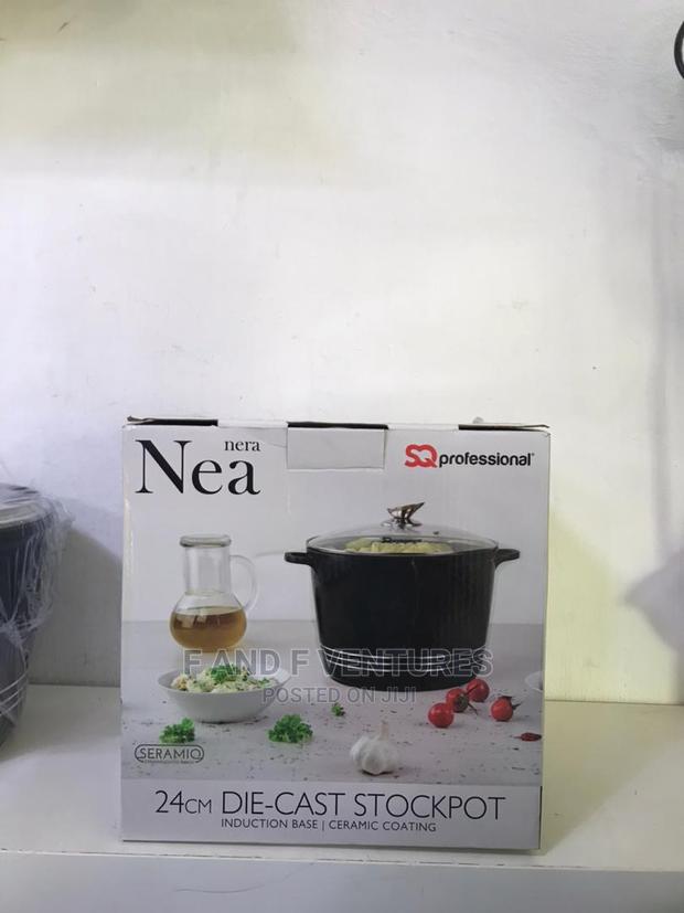 Original Black Nea Saucepan- Uk