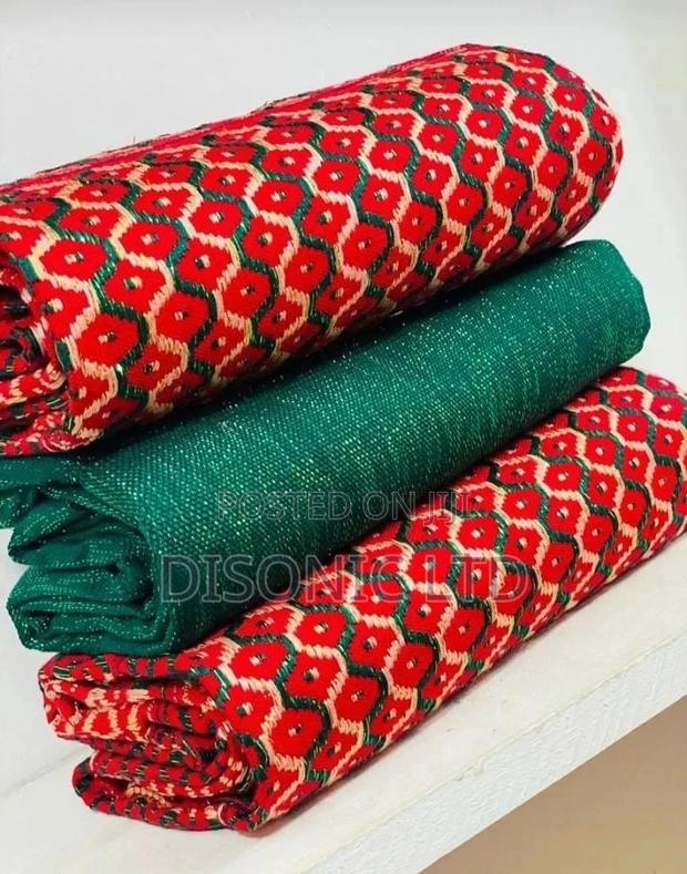 Authentic Bonwire Kente for Women · Photo 1