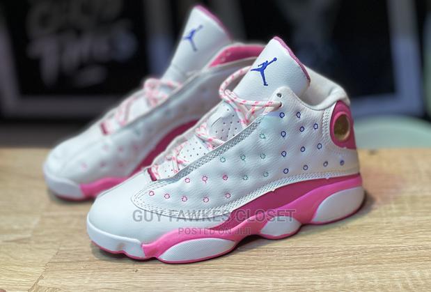 Air Jordan 13 Retro · Photo 2