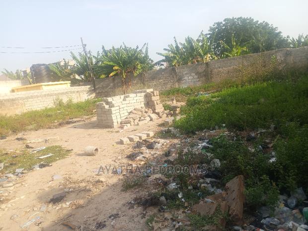 Titled 1plot of Land at East Airport Obedeben for Sale · Photo 5