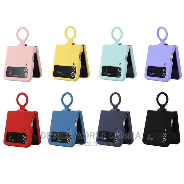 Silicone Case Wth Fiber Lining for Samsung Zflip 4 N Zflip 3 · Photo 1