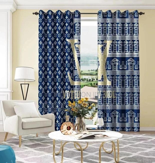 Window Curtains · Photo 3