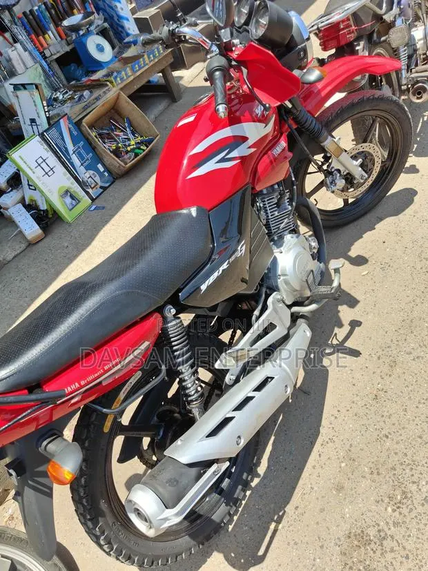 Yamaha YBR125 2025 Red · Photo 1