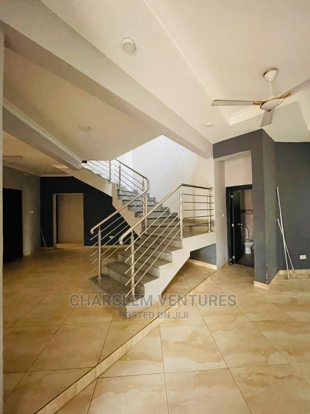 3bdrm Townhouse / Terrace in Charclem Ventures, East Legon for Rent · Photo 4