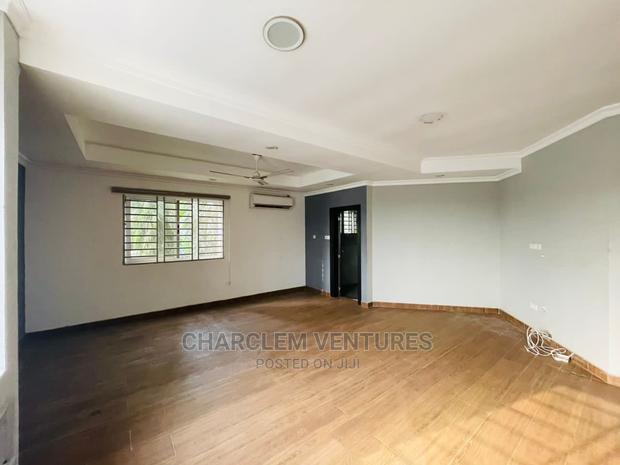3bdrm Townhouse / Terrace in Charclem Ventures, East Legon for Rent · Photo 3