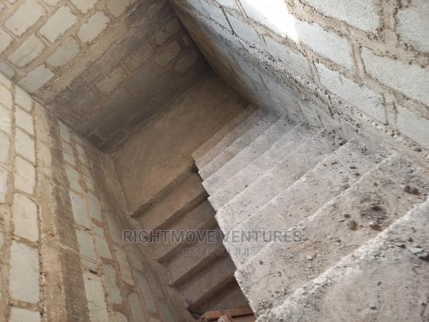 4bdrm Duplex in Takoradi for sale · Photo 4