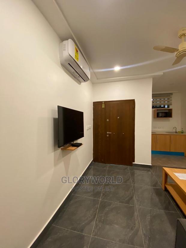 Executive Furnished 1 Bed at East Legon(Monthly Price) · Photo 3