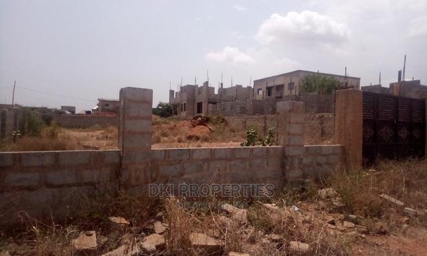 A Titled Plot of Land for Sale at Amrahia · Photo 5