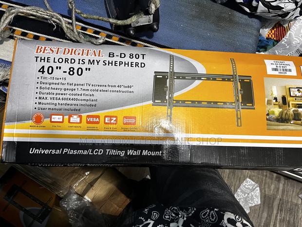 Tilting Wall Mount for Led Tvs 32”-80” · Photo 1