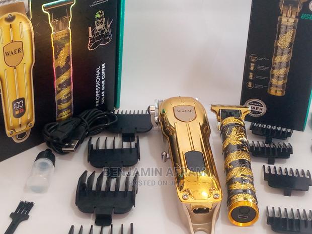 Two in One Professional Rechargeable Hair Clippers · Photo 2