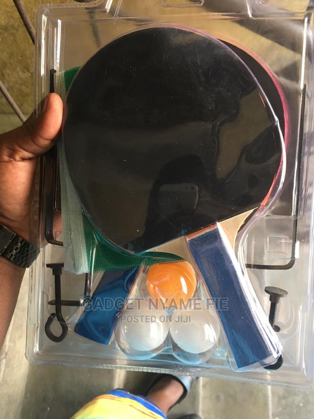Table Tennis Set (3 Balls,2 Bats,Net and Hook) · Photo 2