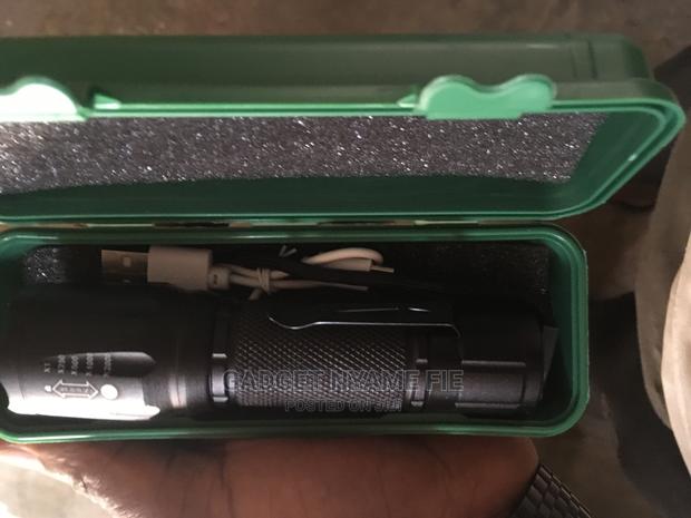 USB Rechargeable Flashlight · Photo 1