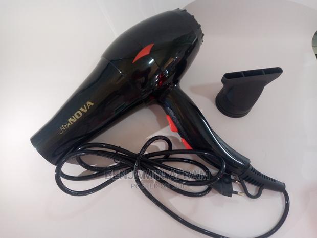Professional Hair Care Hair Dryer · Photo 1