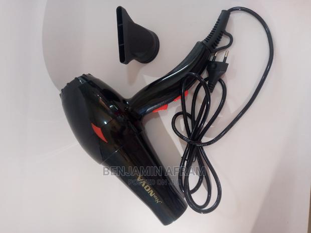 Professional Hair Care Hair Dryer · Photo 3