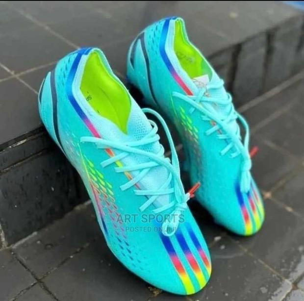 Adidas Latest Boot · Photo 2