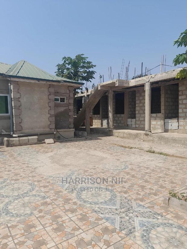 4bdrm House in Bortianor, Accra Metropolitan for sale · Photo 3