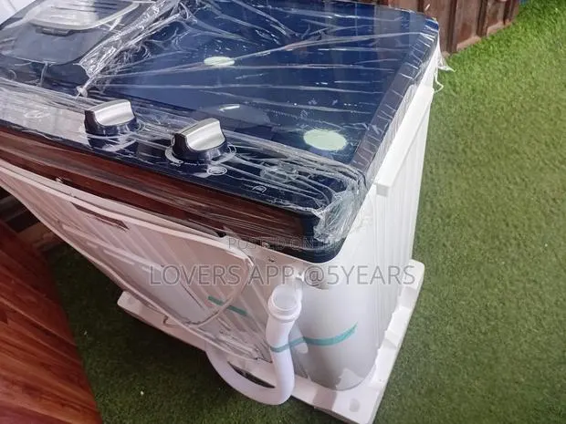 Moderna 96L Washing Machine Twin Tub Washing Machine. · Photo 1