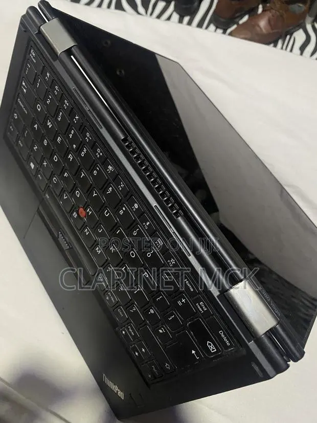 Laptop Lenovo ThinkPad X380 Yoga 8GB Intel Core i5 SSD 128GB · Photo 1