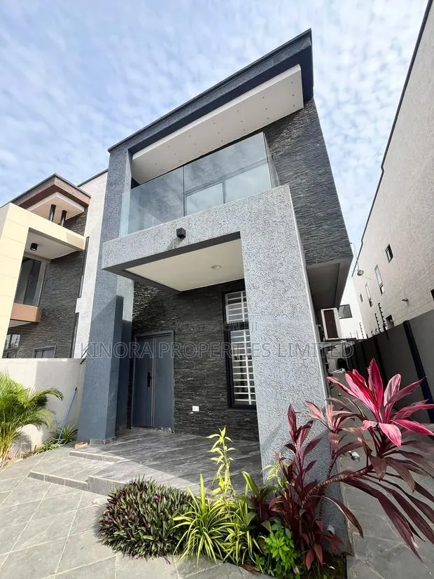 3bdrm Duplex in East Legon-Adjiganor for rent · Photo 1