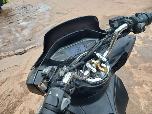 KTM 2020 Orange · Photo 1