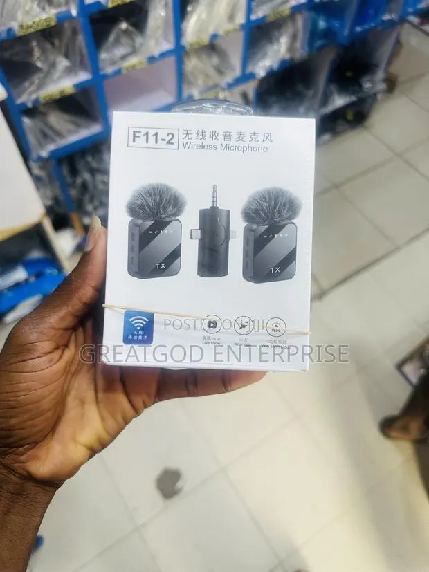 F11-2 Wireless Microphone · Photo 1