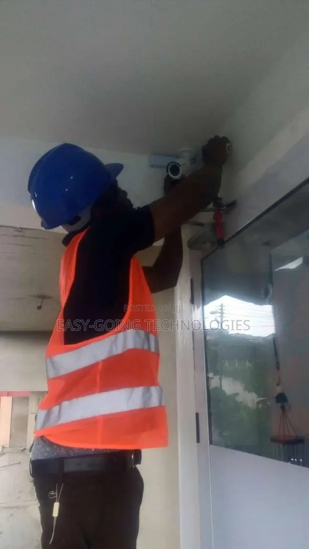 CCTV Camera Installation Services · Photo 1