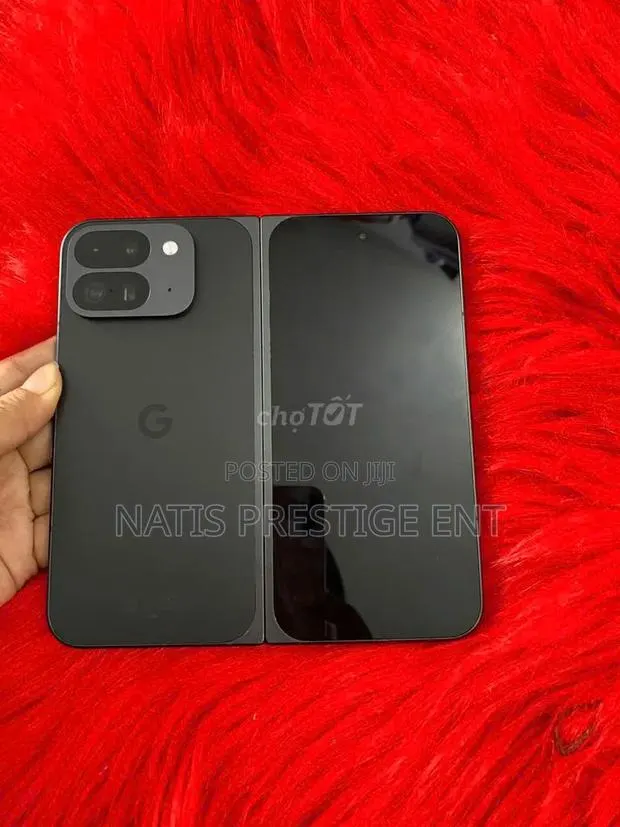 Google Pixel 9 Pro Fold 256 GB Black · Photo 1