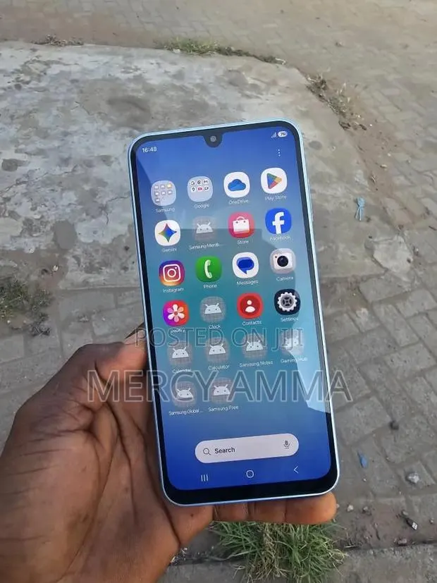 Samsung Galaxy A17 128 GB Blue · Photo 1