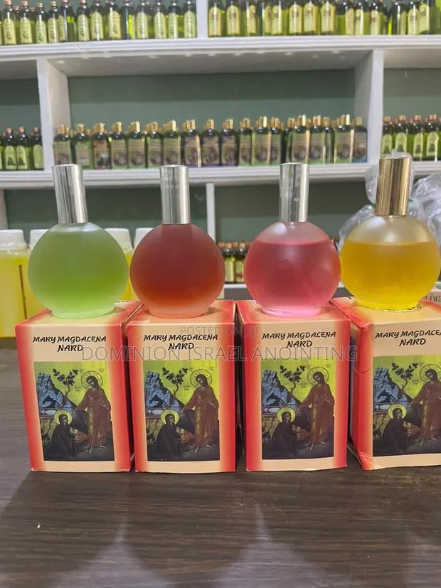 Mary Magdalena Nard Perfume · Photo 1