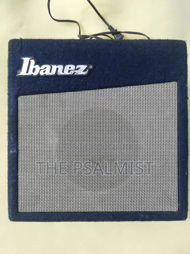 Ibanez IBZ G Guitar Amplifier · Photo 1