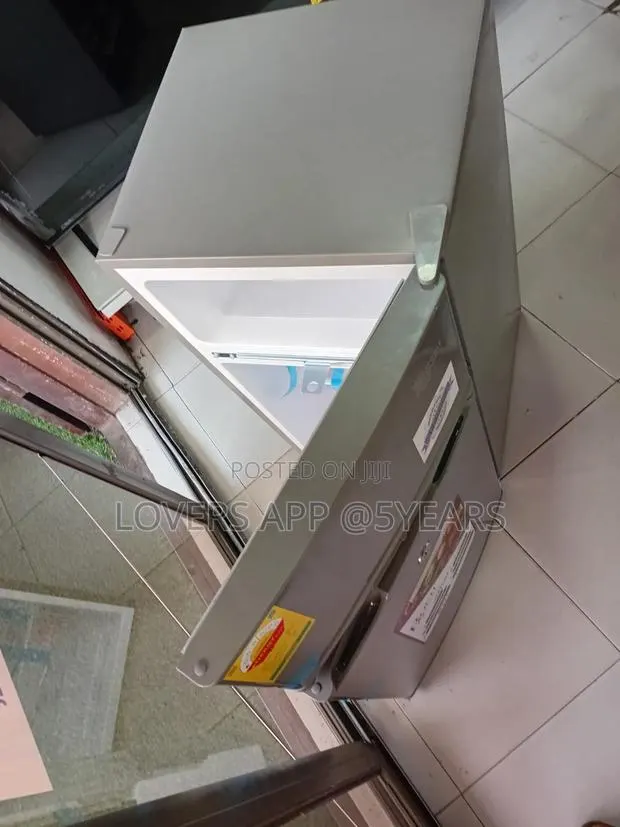 Roch 83l Single Door Fridge – Sleek Space-Saving · Photo 1