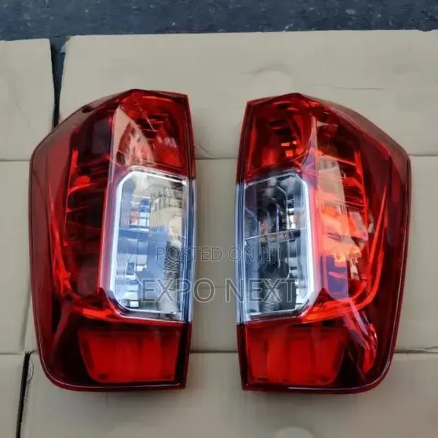 Nissan Kicks 2017 Tail Lights · Photo 1