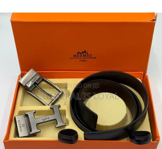 Hermes Leather Reversible Belt With Two Hook · Photo 1