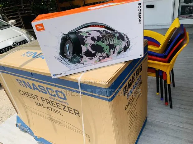 Brabd New Boombox 3 Bluetooth Speaker · Photo 1