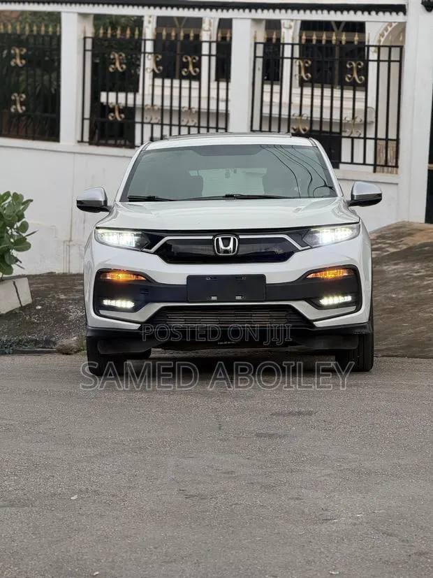 Honda HR-V EX 2022 White · Photo 1