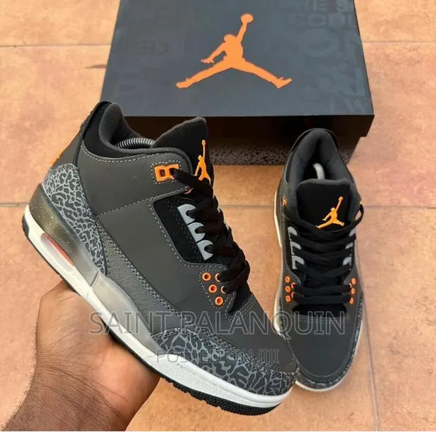 Air Jordan 3 · Photo 1