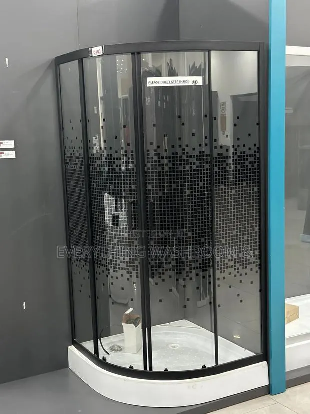 Shower Cubicle_shower Room_tainted Shower Or Bath Enclosure · Photo 2
