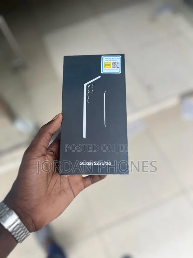 New Samsung Galaxy S25 Ultra 256 GB Black · Photo 1