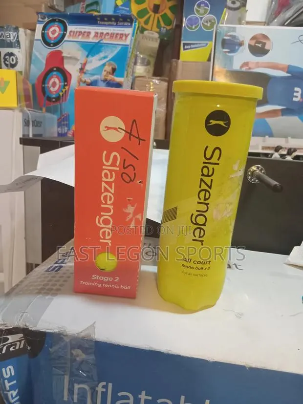 Slazenger Lawn Tennis Ball · Photo 1