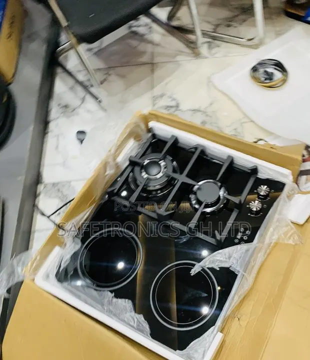Newly Virtual Kenwood Glass 2 Electric 2 Gas Hob (Black) · Photo 1