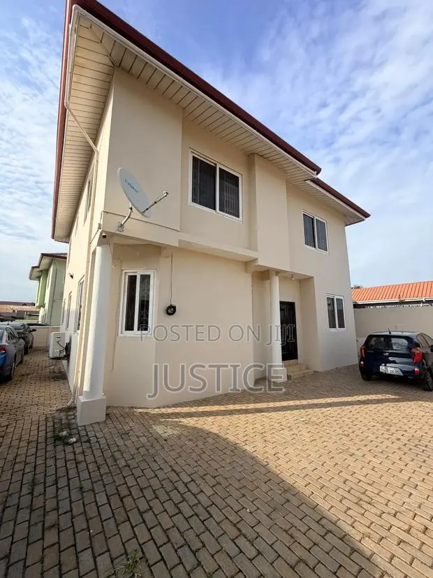 4bdrm House in Achimota, Mile 7 for rent · Photo 1