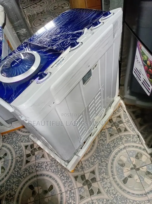 Heavy-Duty Nexon 10kg Washing Machine · Photo 1