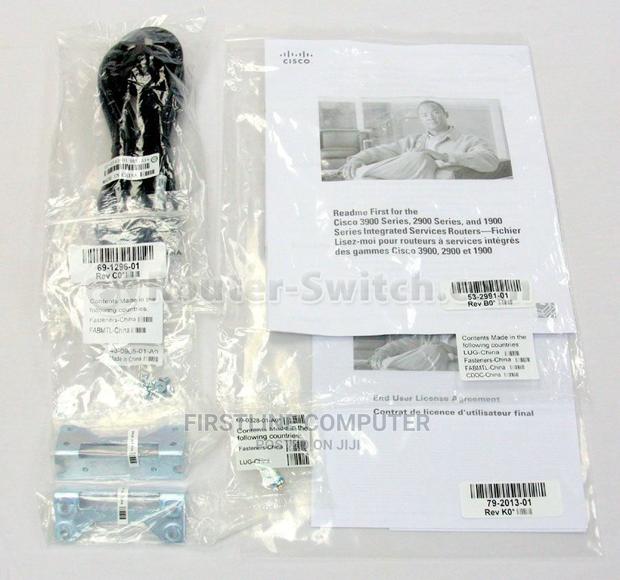 Cisco2921/ · Photo 2