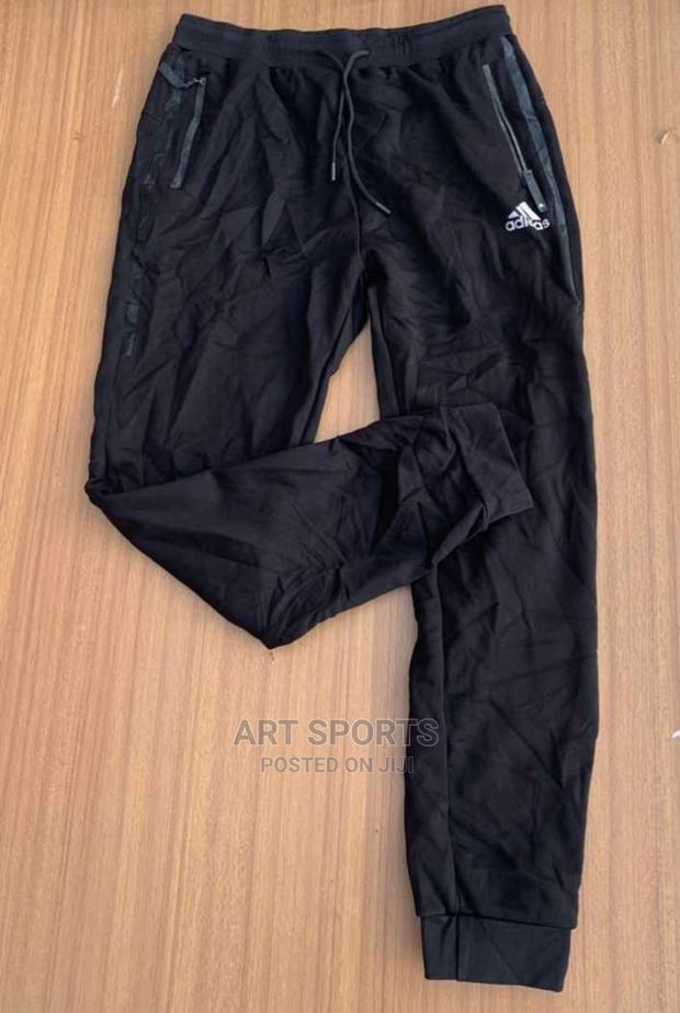 Adidas Joggers · Photo 1