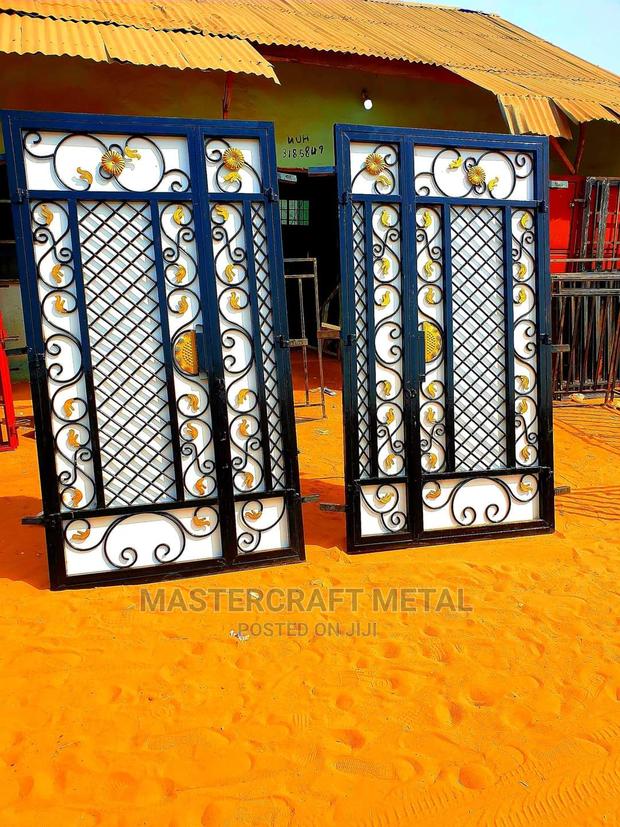Metal Gate Modern Design/Double Gate · Photo 1