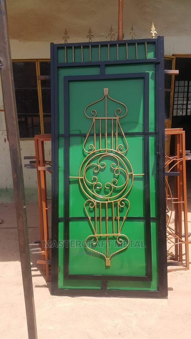 Modern Metal Door/Metal Gate/Main Gate · Photo 2