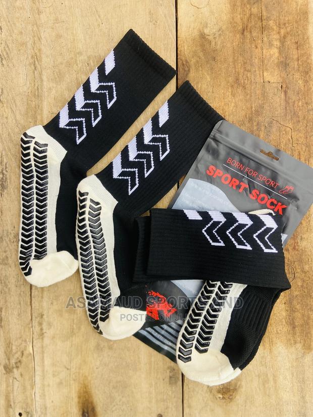 Original Training Socks at Cool Price · Photo 1