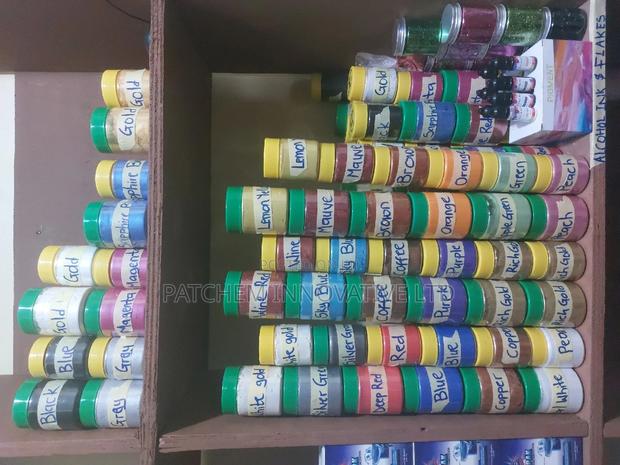 Mica / Metallic Colour Pigments · Photo 2