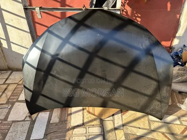 Toyota Corollary 2014 2015 2016 2017 2018 Bonnet Hood · Photo 1